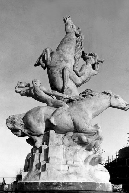 "Riders of the Elements" at the 1939 New York World's Fair